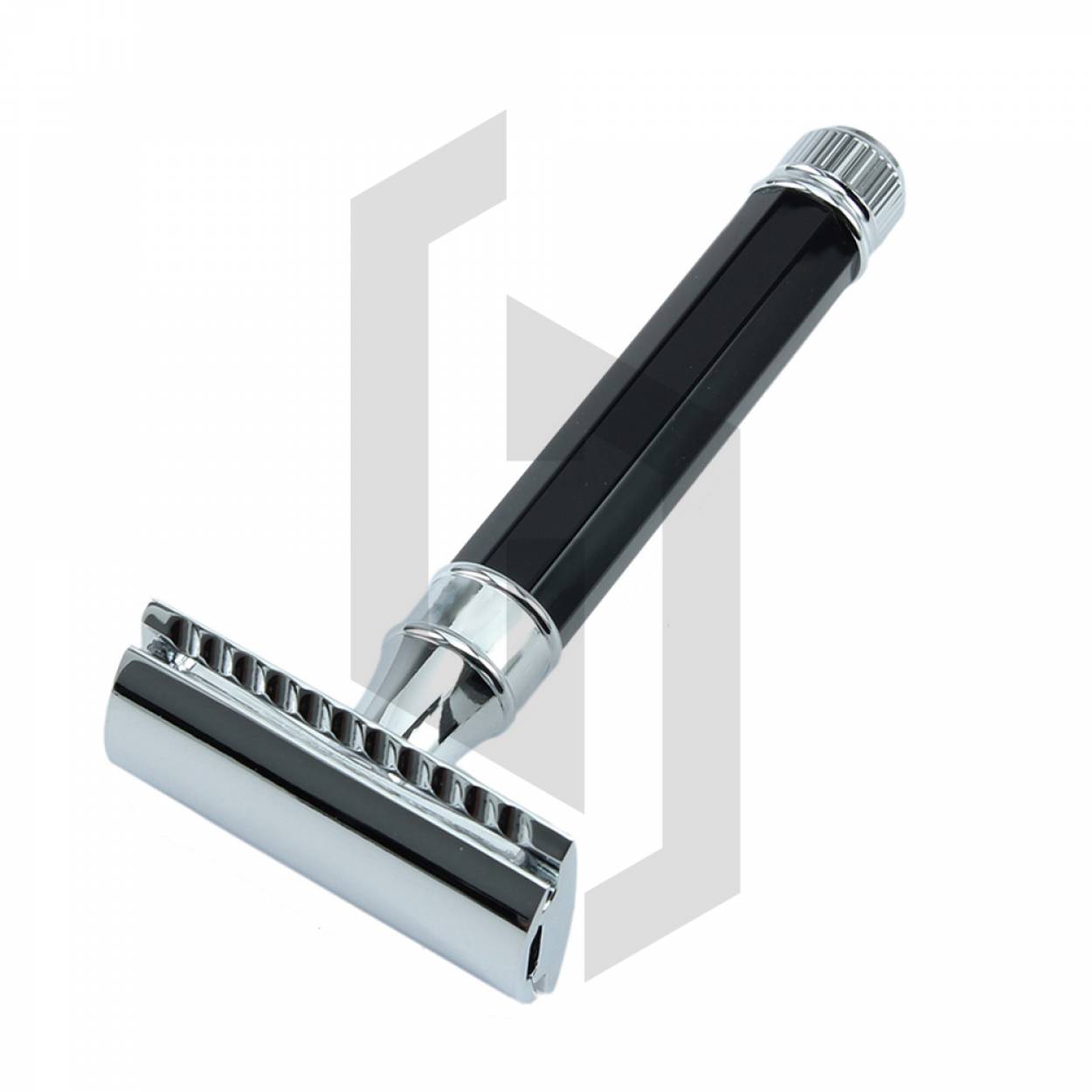 Black And Chrome DE Safety Razor